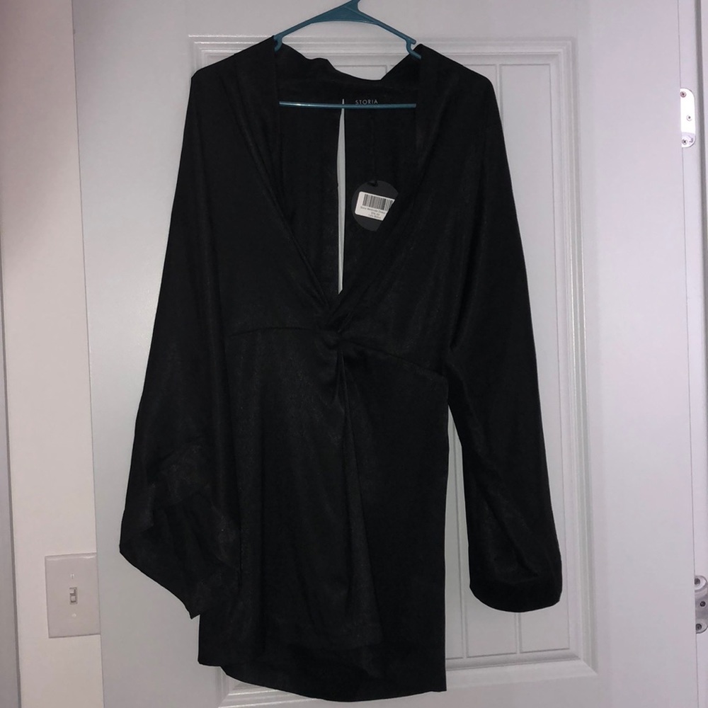 Storia Black Dress - NWT Size Large